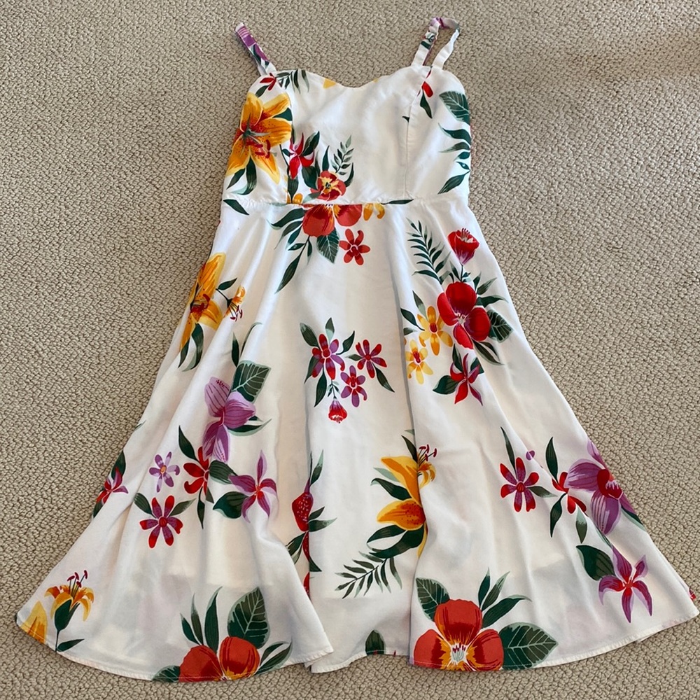 Old Navy cream flowered dress